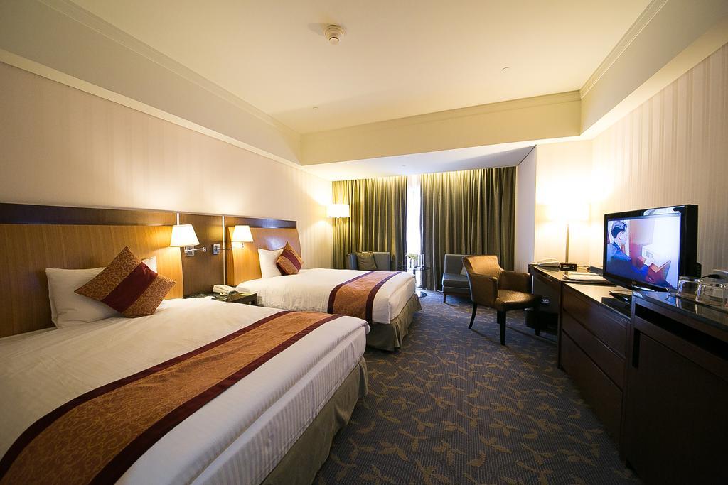 Evergreen Plaza Hotel - Tainan Rom bilde Deluxe Room